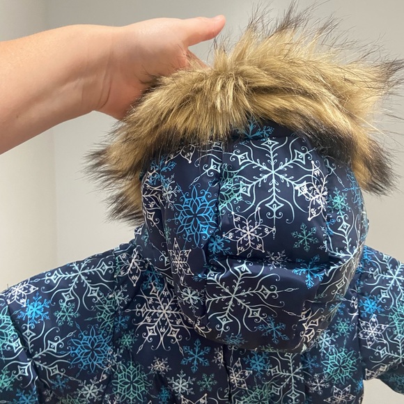 Land’s End 3-6 months Baby Bunting Snowsuit removable faux fur hood * worn once - Picture 8 of 14